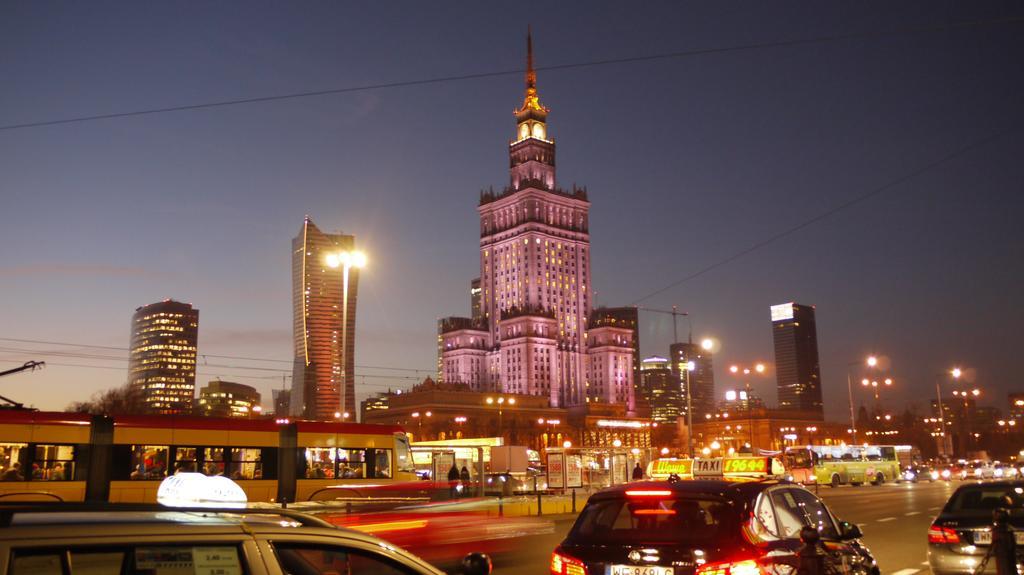 City Charm Warszawa Exteriör bild